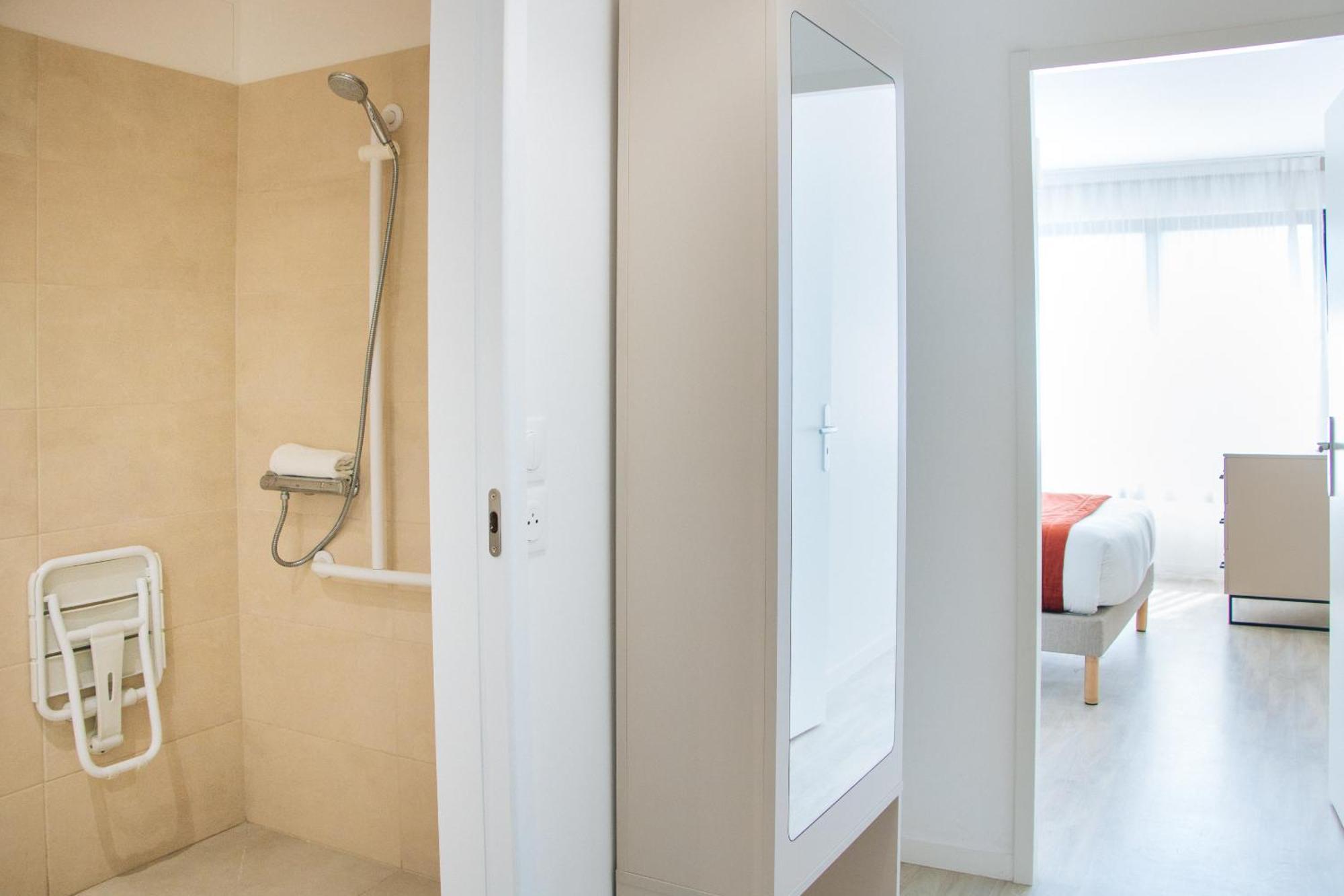 Twenty Business Flats Lille - Bayardアパートホテル エクステリア 写真